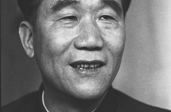 屈居侯宝林之下只怪没有好搭档！传统相声《学电台》就出自他之手