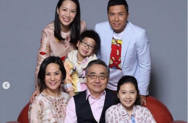 甄子丹岳父患癌去世，家人陪伴下平静离开，汪诗诗深情告白亡父