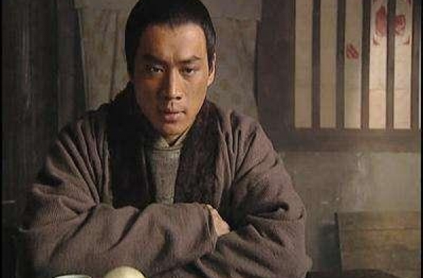 他是“武松”丁海峰，娶大2岁幼师相爱32年，今儿女双全惹人羡