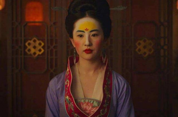 巾帼女英雄也被糟蹋了