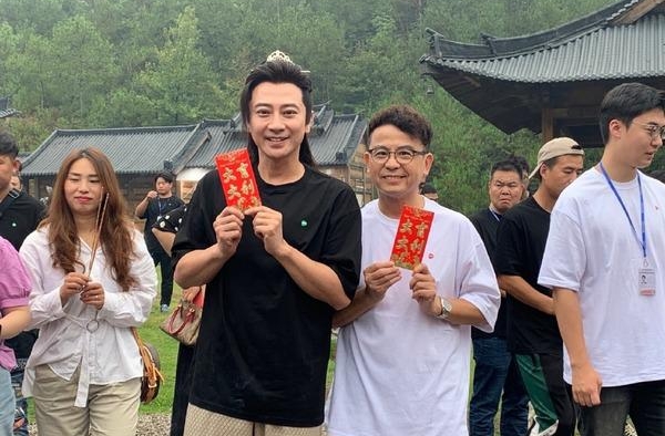 《唐伯虎之偷天换日》细龟横店开工 江南四大才子平均年龄半百岁