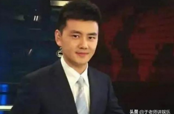 《新闻联播》迎来首位80后男主持，多才多艺，长相引发网友热议