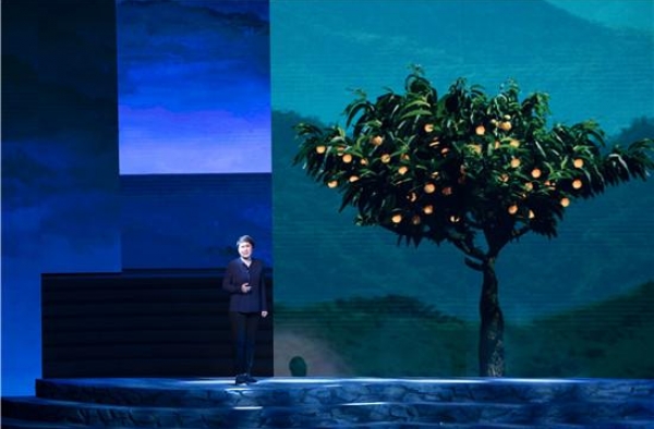 万茜、张凯丽深情演绎，唱出扶贫工作者家属的心声