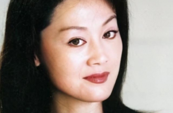 老戏骨王姬：怀孕坚持拍戏生下残障儿子，最愧疚的是女儿的一生