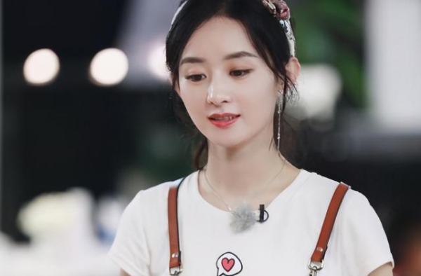 英雄不问出处，祖辈世代务农的赵丽颖，是如何成了一线女星的？