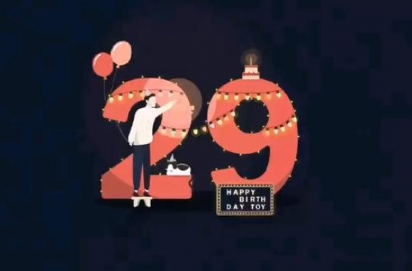 肖战生日图：灯泡数是王一博生日毛衣是他同款，招来网友冷嘲热讽