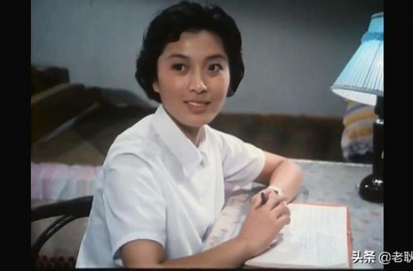 陈以心《小字辈》里的小青，只演过两部电影，但让人难以忘怀