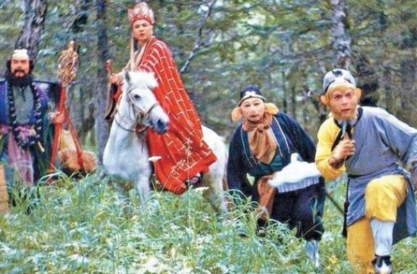 《西游记》中唐僧，因剧组少给10块钱中断拍摄，今没人记得他？