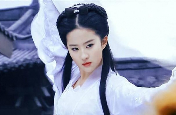 小龙女冷血狭隘又自私，没被观众嫌弃简直是个奇迹