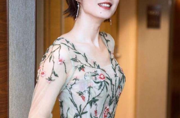 刘敏涛、刘奕君，两个中年逆袭的演员，其实20年就结下了缘分