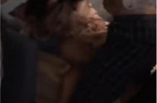 女演员当小三被原配暴打，视频曝光，顺带着宣传一下自己？过分了