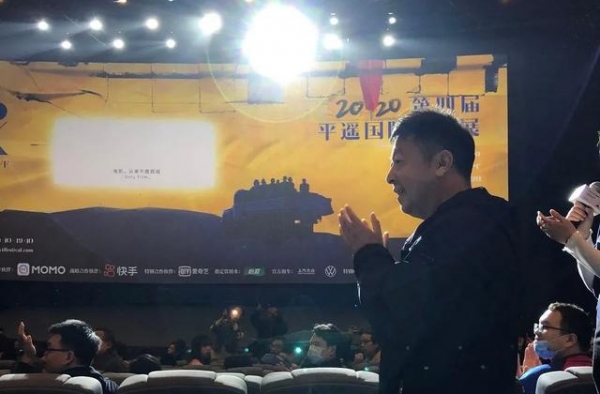 就在刚才，贾樟柯宣布退出平遥影展