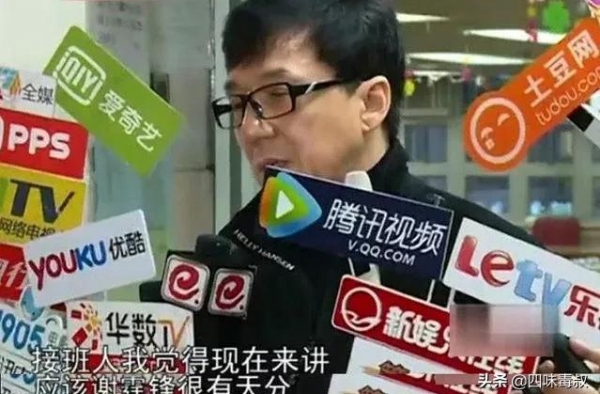 看似土味的成龙，其实是偶像中的偶像