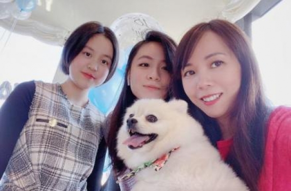 刘銮雄缺席女儿18岁生日，豪门父女情就是这么“塑料”