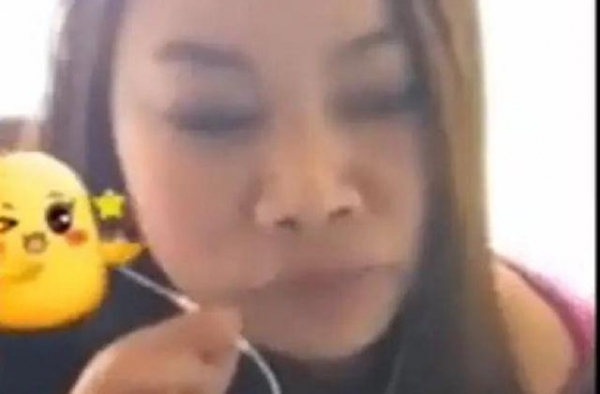 移民美国10年，生活状况堪忧，凤姐坦言：活得不如狗