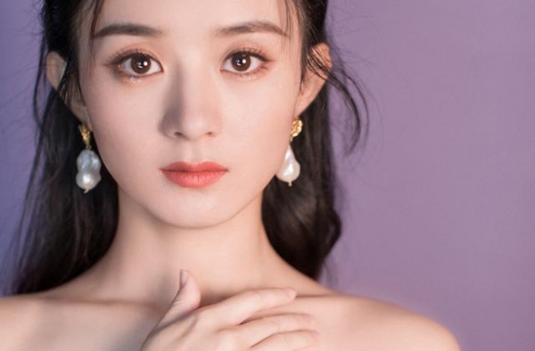 刚拿下金鹰奖，赵丽颖悬疑剧预告就出炉了，眼神演技炸裂一秒入戏