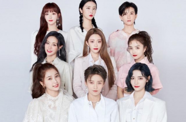 硬糖少女实糊？十月女团热度排行：成员排名靠后，远不及THE9
