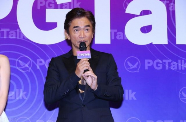吴宗宪张景岚出席品牌活动，吴宗宪显年轻张景岚的脸却认不出来了