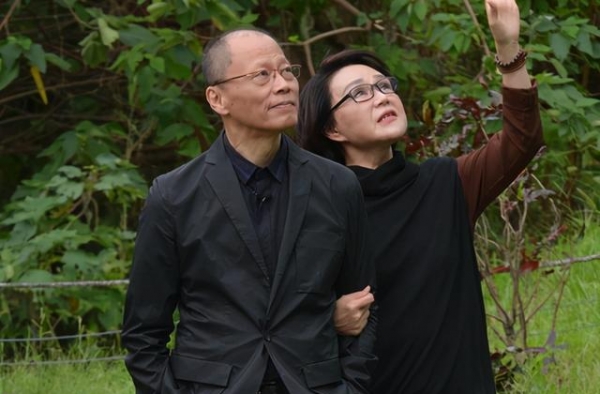 求打气！影后杨惠姗悲痛发文，透露伴侣导演张毅全身插管仍在工作