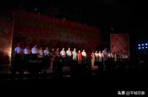 2011年8月9日和晋、陕、蒙、冀四省区的原生态民歌王面对面