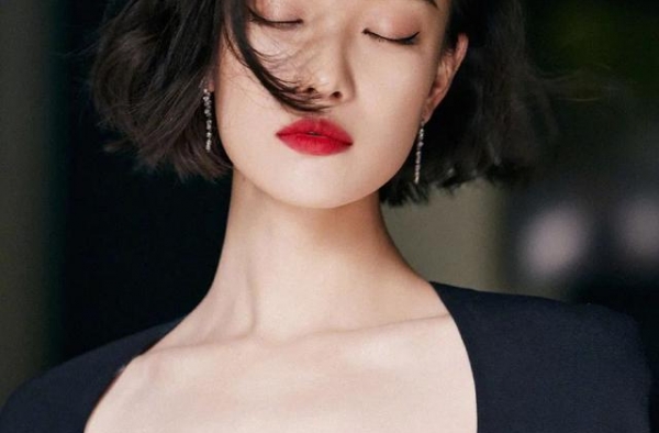 倪妮的新发型太美了！技术分析：什么样的人适合港风短发？