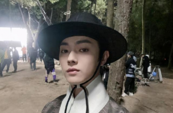 死丫头冲！于正跟韩国网友互怼，终于做点儿该做的事儿