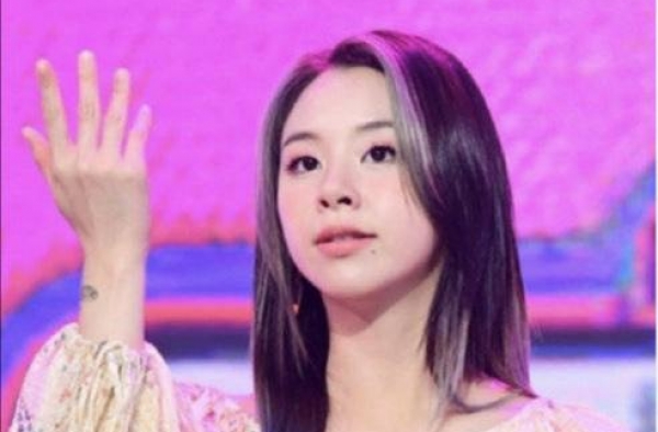 韩女团第三次被曝恋情，公司回应被疑默认，回归前景不容乐观