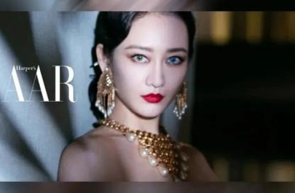 别再为年底Party化什么妆犹豫了，王鸥版猫女妆帮你做决定
