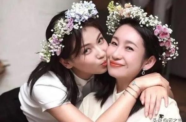刘涛跟秦海璐一起拍戏，秦海璐嫌弃刘涛的演技，为何如今关系很好