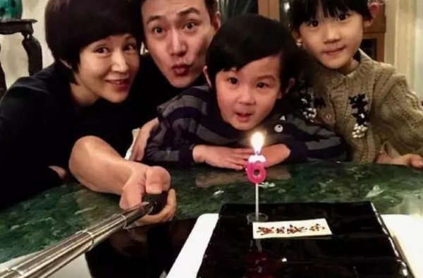 否认有三胎儿子的陆毅，这些年干嘛去了？