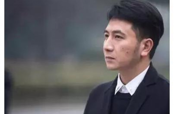 失去妻儿3年后：林生斌笑了，我们却哭了