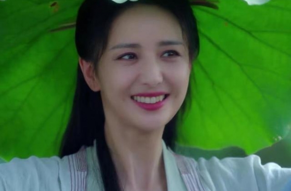37岁佟丽娅再演四大美女，被指妆太浓不像西施，不如女二合适？