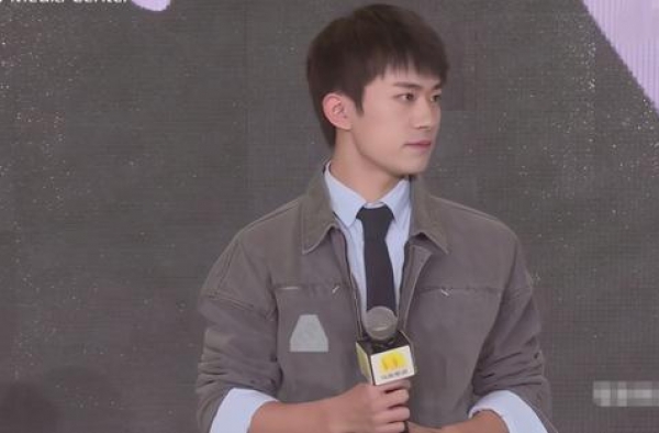 星辰大海宣传片曝出，40位新生代出镜，千玺成青年大使太优秀