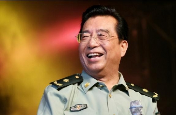 梦鸽一直坚信儿子李天一无罪，呼吁大家对他“宽容”，引网友不满