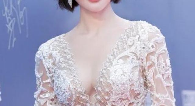 不是所有的女星，都能和舒畅相媲美的