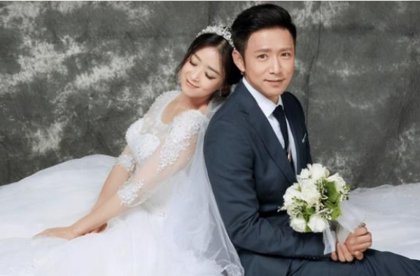 剧中是姐弟，现实是夫妻，相爱21年，凭借《都挺好》又火了