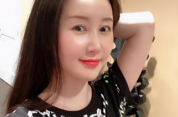 男星婚后约p不断