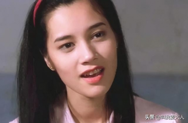 80年代红极一时的郑艳丽，落魄到麦当劳打工，她到底经历了啥？