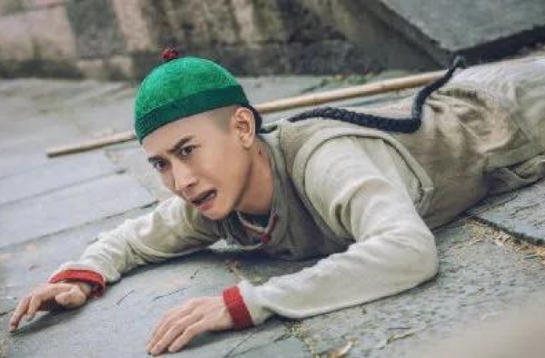 凡尔赛文学？都是金庸玩儿剩下的梗，韦小宝就是个中高手
