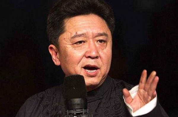 开箱之前：“三分逗，七分捧！”我眼中的德云社五位捧哏高手