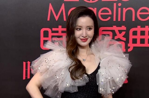 时尚盛典暴露明星真实状态：魏大勋变瘦显憔悴，唐嫣倪妮腰一样细