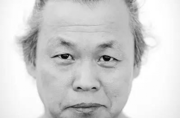 噩耗！韩国导演金基德因新冠并发症在拉脱维亚去世