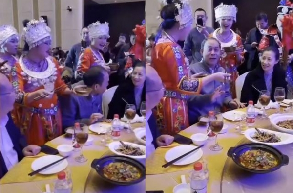 《亮剑》楚云飞聚会引三女簇拥，老婆在旁遭美女喂食，表情太尴尬