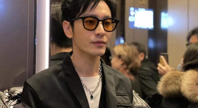 黄晓明为新片暴瘦20余斤 网友直呼：认不出来