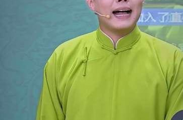 周九良孟鹤堂直播再合体，花式竞选精彩互动