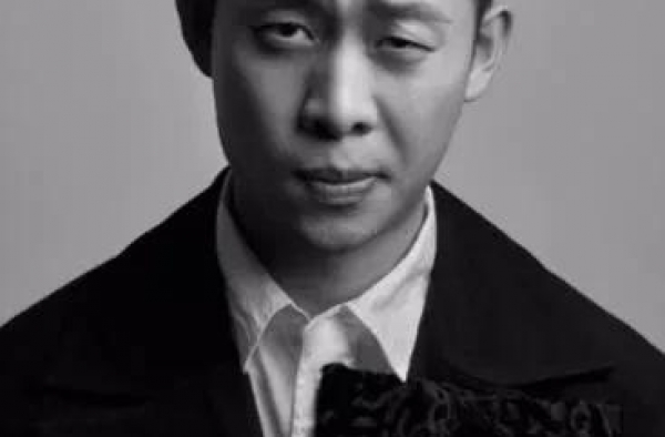 深挖 | 张译：一个喜欢在知乎答题的演员
