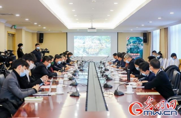 《从十八洞出发》：用电视镜头讲述中国脱贫故事