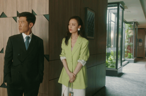 这是倪妮？这个2月时尚封，看着太吓人