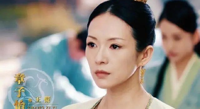 当“国际章”选择下凡，“脸”先着地还不是最大的悲剧