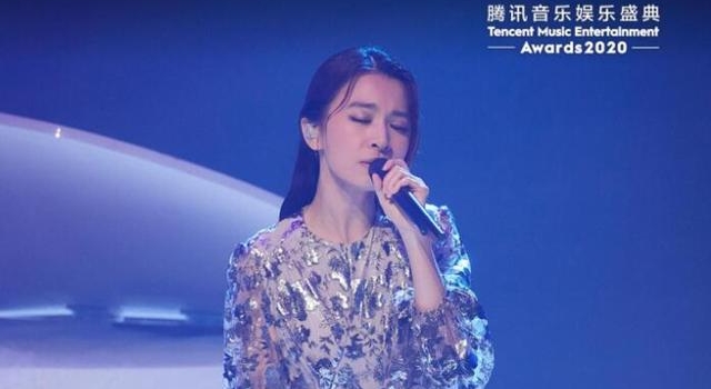 神仙嗓音再现绝美吟唱，田馥甄2021初舞台